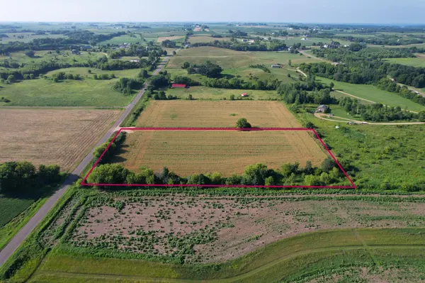 N5877 1000th Street, Ellsworth, WI 54011