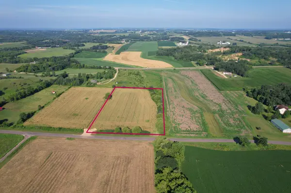 N5877 1000th Street, Ellsworth, WI 54011