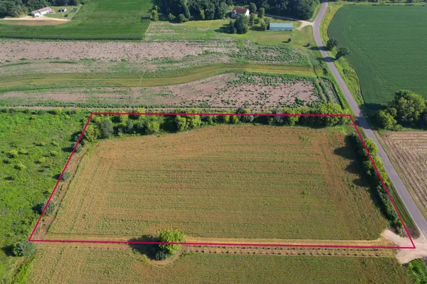 N5877 1000th Street, Ellsworth, WI 54011