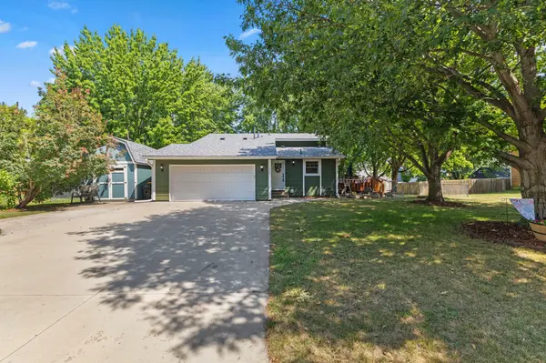 1805 Ruby Circle, Shakopee, MN 55379