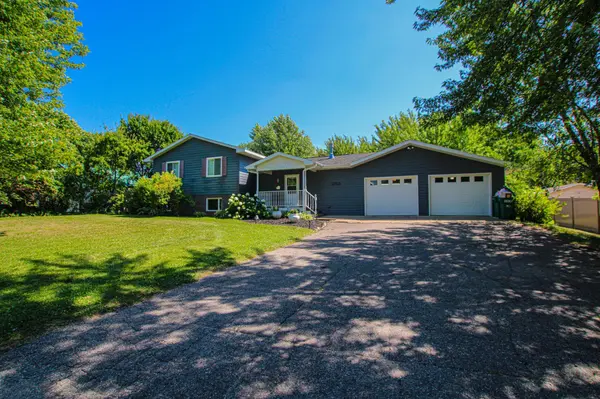 1712 Cranberry LN NE, Alexandria, MN 56308