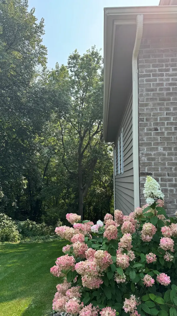 7941 S Bay Curve, Eden Prairie, MN 55347