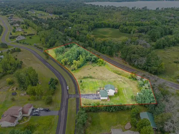 21770 Linnet ST NW, Cedar, MN 55011