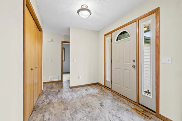 21770 Linnet ST NW, Cedar, MN 55011