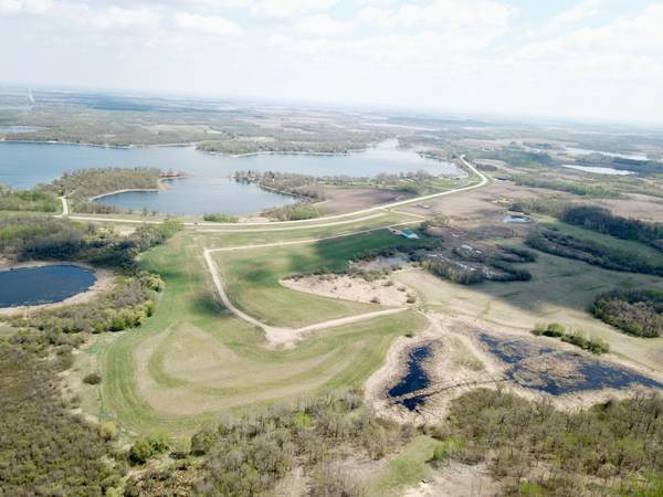 11 Lainey LN NW, Erskine, MN 56535