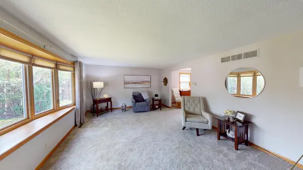 826 Minnie Maddern ST, Albert Lea, MN 56007
