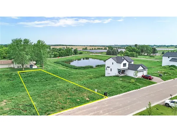 9988 14th CIR NE, Saint Michael, MN 55376