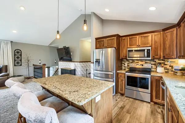 4137 Starling DR, Hastings, MN 55033