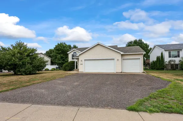 1264 Heritage DR, Waite Park, MN 56387