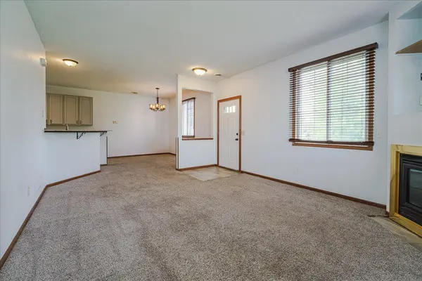 18037 96th AVE N, Maple Grove, MN 55311