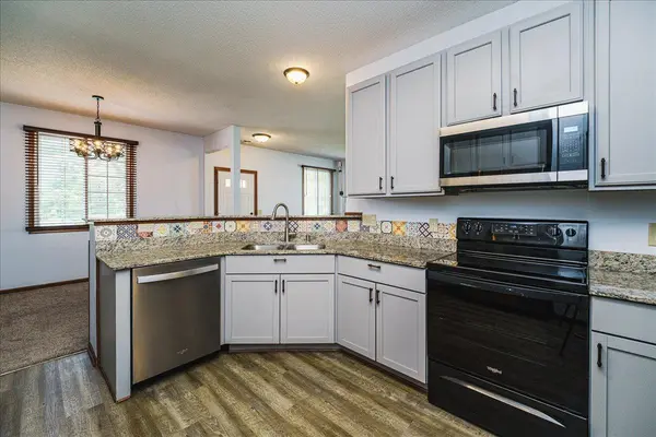 18037 96th AVE N, Maple Grove, MN 55311