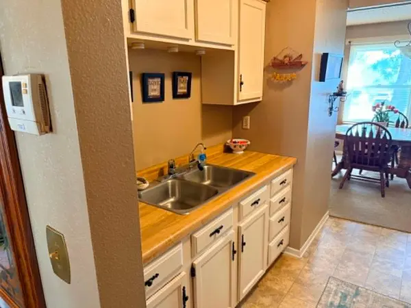 1306 S German ST, New Ulm, MN 56073