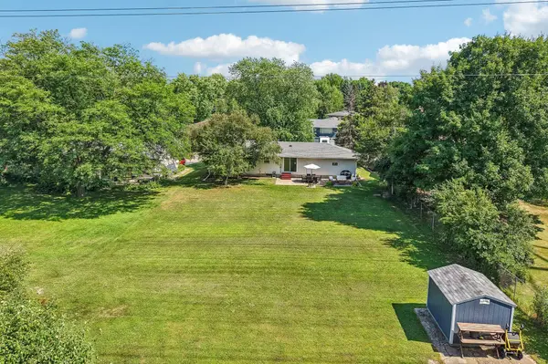 681 Terrace DR, Roseville, MN 55113