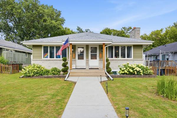 717 6th AVE S, Hopkins, MN 55343