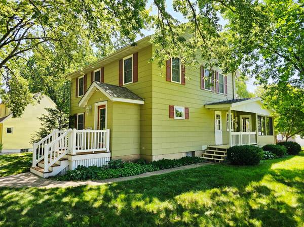 307 S 12th ST, Montevideo, MN 56265