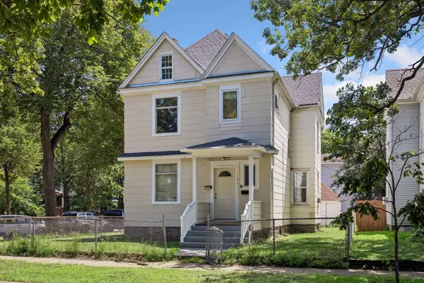 958 26th AVE NE, Minneapolis, MN 55418
