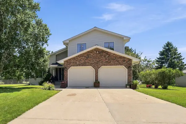 510 Circle LN, Arlington, MN 55307