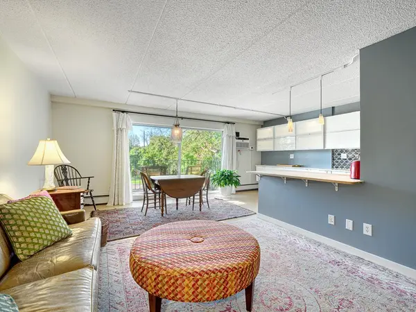 334 Cherokee AVE #201, Saint Paul, MN 55107