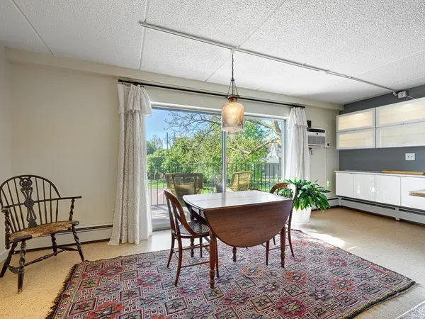 334 Cherokee AVE #201, Saint Paul, MN 55107