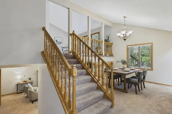 9137 Polaris LN N, Maple Grove, MN 55369