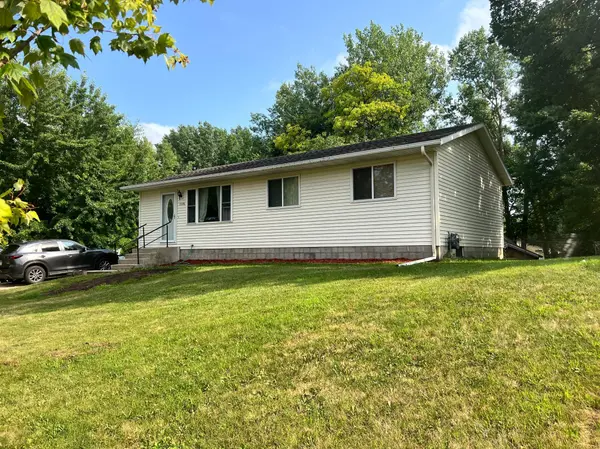 2208 Darling AVE E, Alexandria, MN 56308