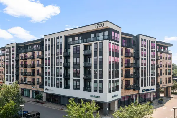1700 Plymouth RD, Minnetonka, MN 55305