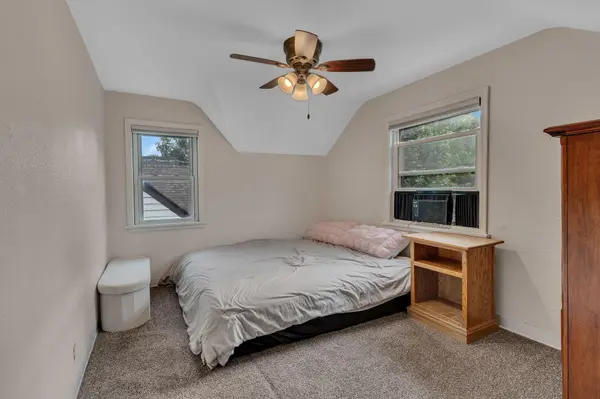521 9th ST NW, Willmar, MN 56201