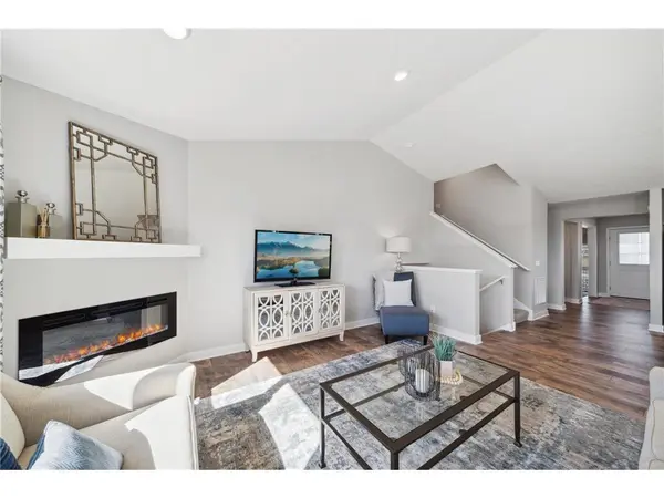 8801 Jules AVE S, Cottage Grove, MN 55016