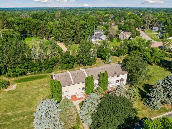417 Hunter DR, Watertown, MN 55388