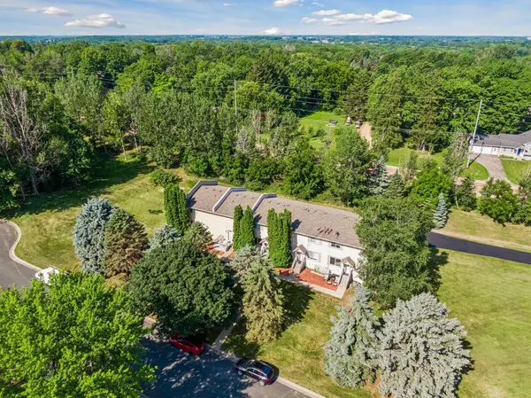 417 Hunter DR, Watertown, MN 55388