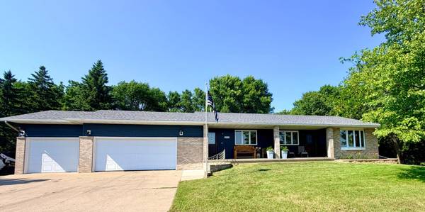 101 Texas LN, Atwater, MN 56209