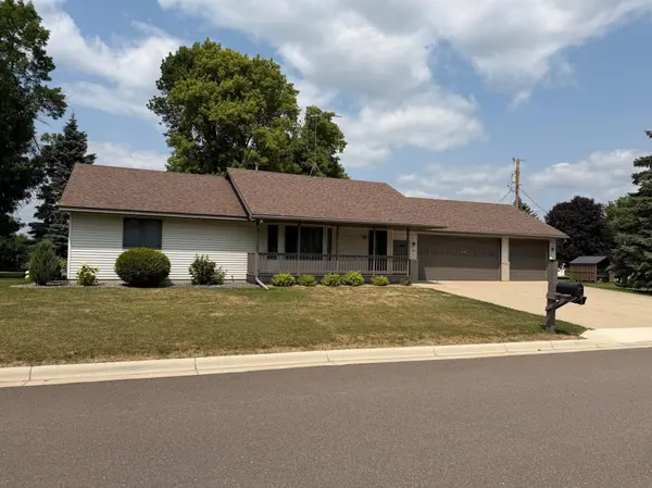 10 George ST E, Maple Lake, MN 55358