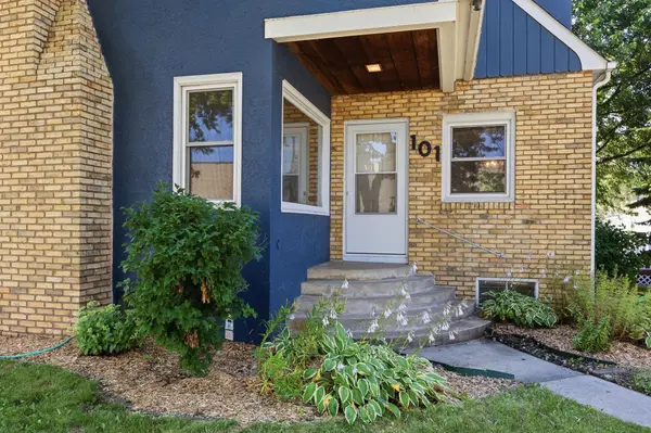 101 Red River AVE S, Cold Spring, MN 56320