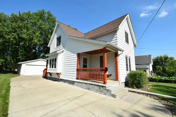 342 2nd AVE, Zumbrota, MN 55992