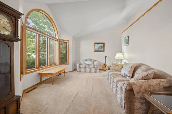 5135 Trenton LN N, Plymouth, MN 55442