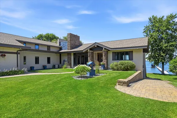 9770 210th Street CT N, Forest Lake, MN 55025