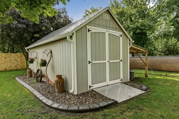 804 3rd ST NW, Byron, MN 55920