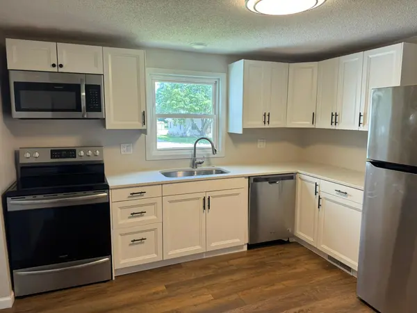 400 S Main ST, Pine Island, MN 55963