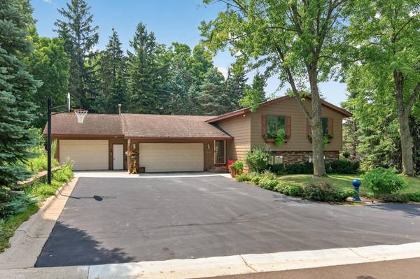 1838 Kathryn CIR, Eagan, MN 55122