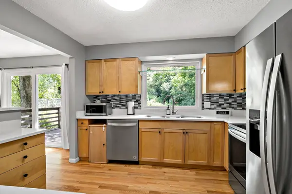17336 Jersey WAY, Lakeville, MN 55044