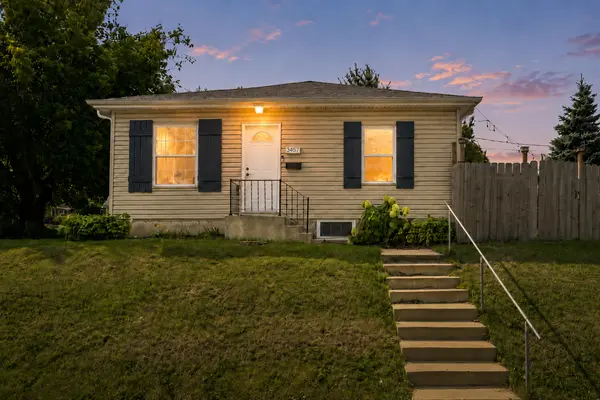 3457 Major AVE N, Crystal, MN 55422