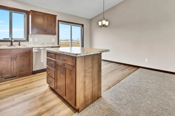 960 3rd AVE SW, Rice, MN 56367