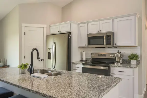 844 Jack Pine TRL, Somerset, WI 54025
