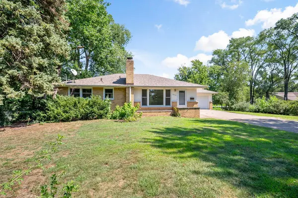 10743 Zenith AVE S, Bloomington, MN 55431