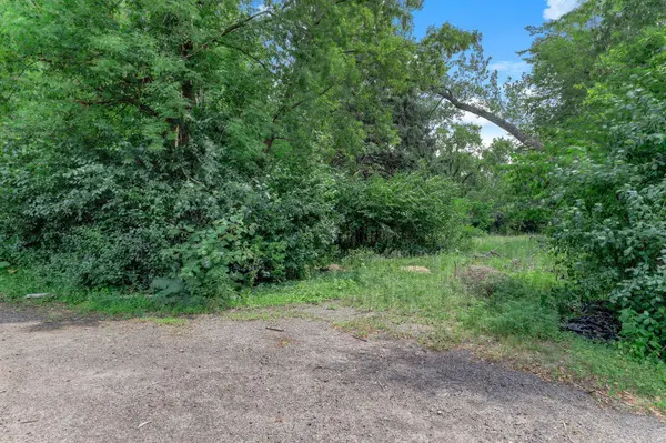 2510 Ardan AVE, Mounds View, MN 55112
