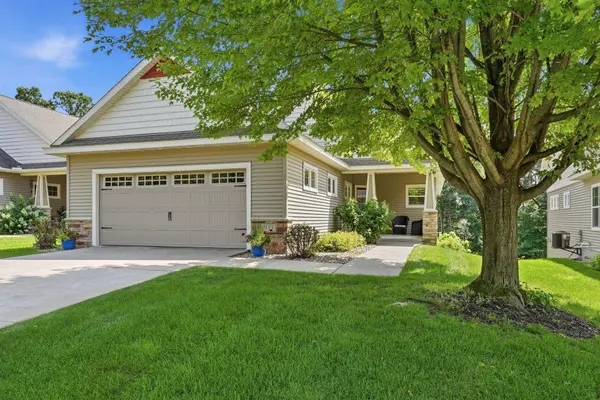 953 Firesteed RDG, Waconia, MN 55387