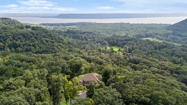 N1093 375th ST, Maiden Rock, WI 54750