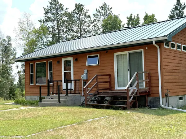 8468 N Ahlstrand RD, Tower, MN 55790