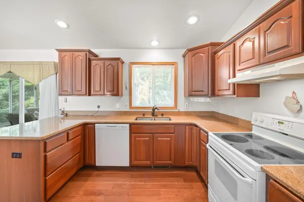 805 3rd AVE NW, Buffalo, MN 55313