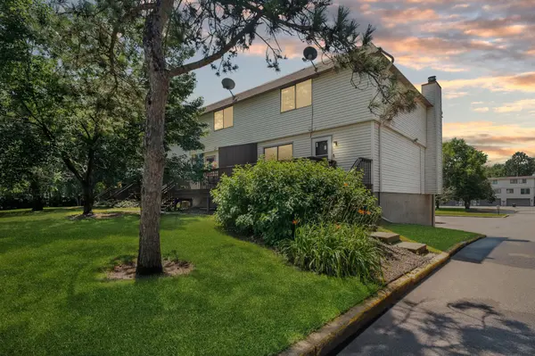 7501 62nd CT N, Brooklyn Park, MN 55428